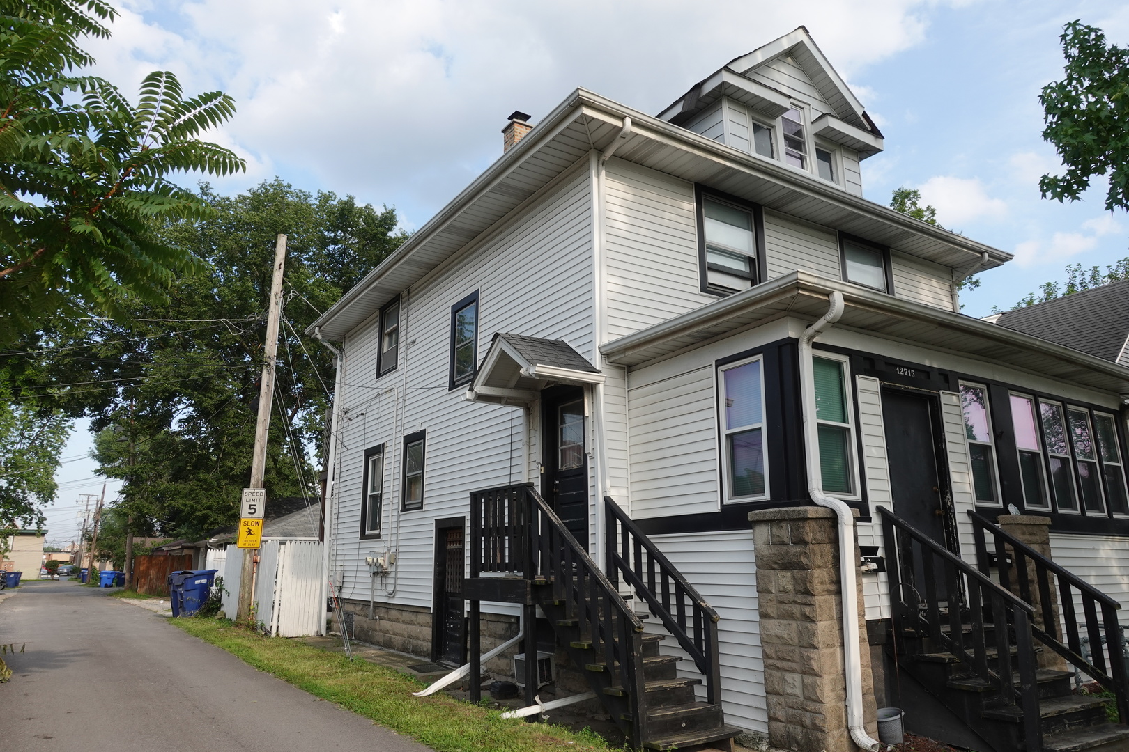 12715 S GREENWOOD Street, Blue Island, IL