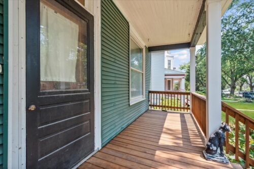1842 W Greenleaf Avenue, Chicago, IL