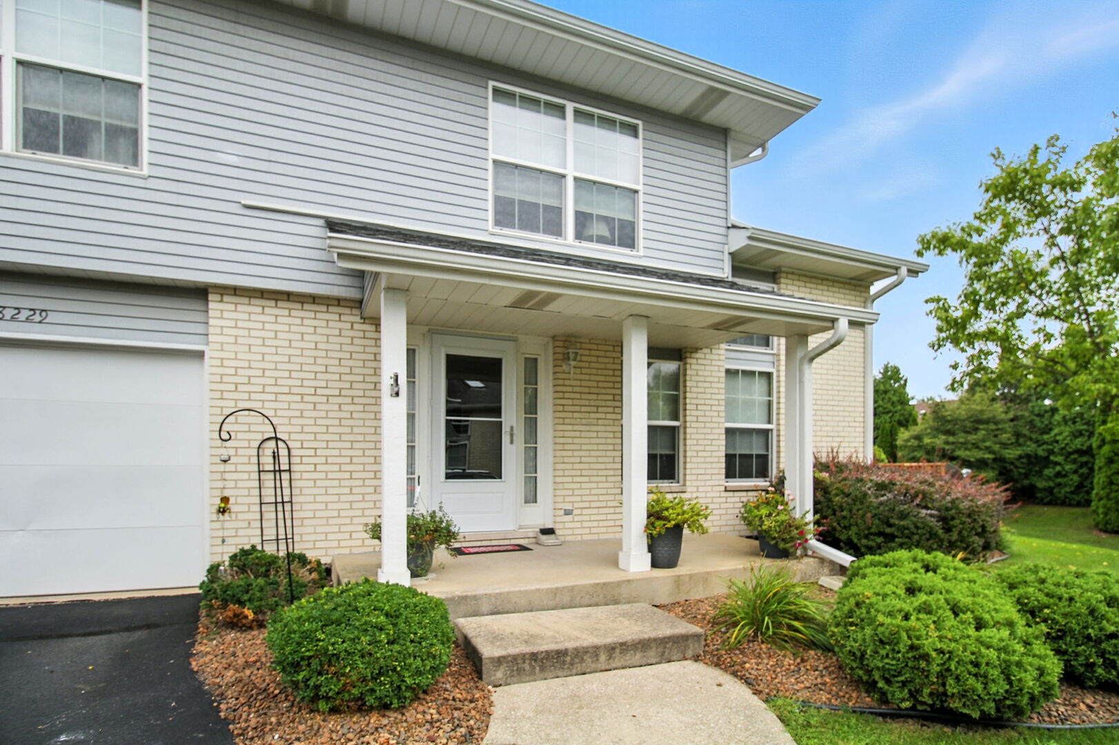 8229 170th Street, Tinley Park, IL