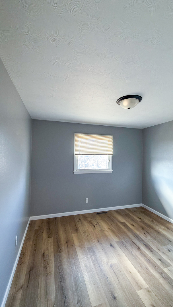 1507 N Mckinley Avenue, Champaign, IL