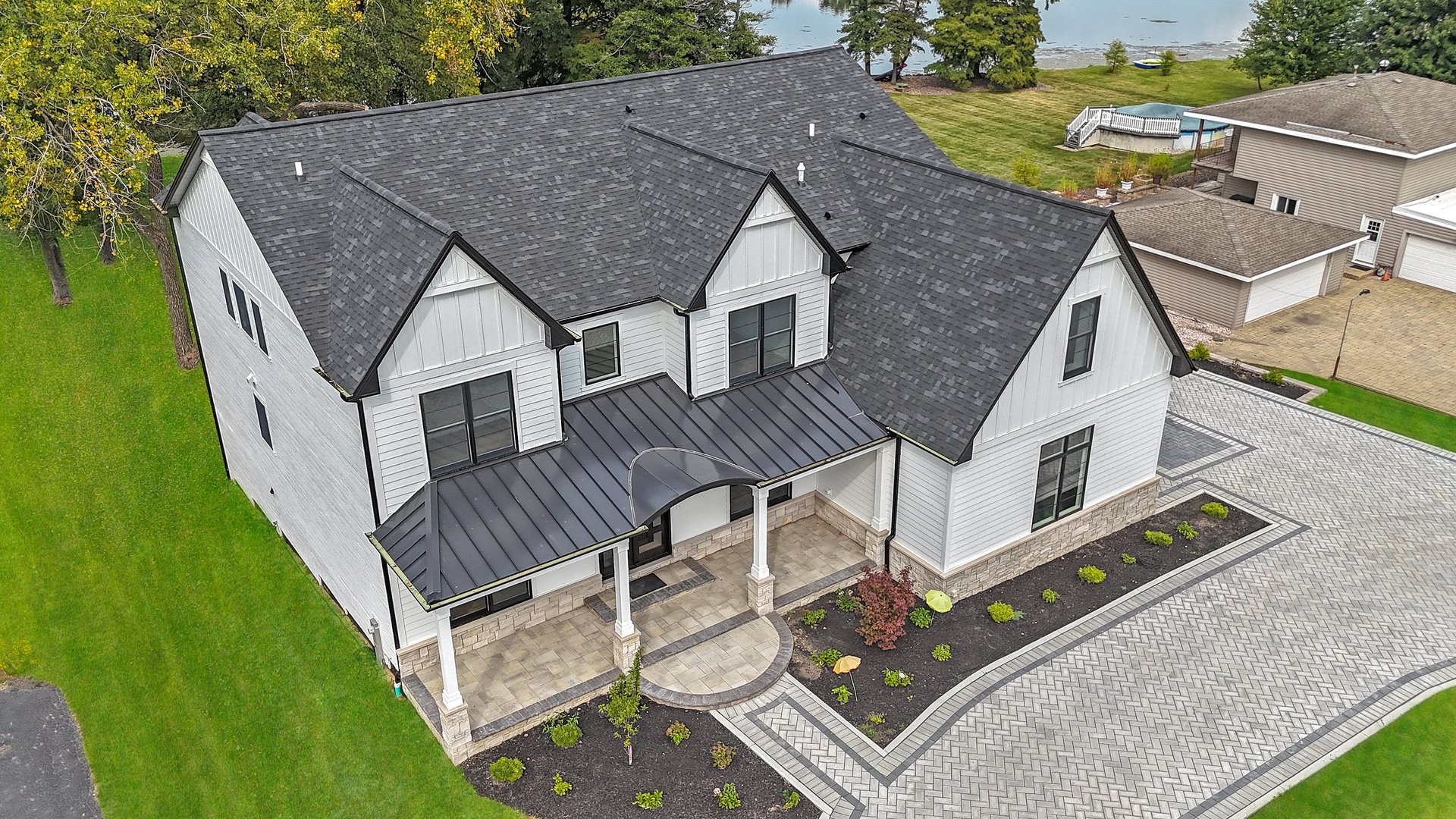 15W670 83rd Street, Burr Ridge, IL