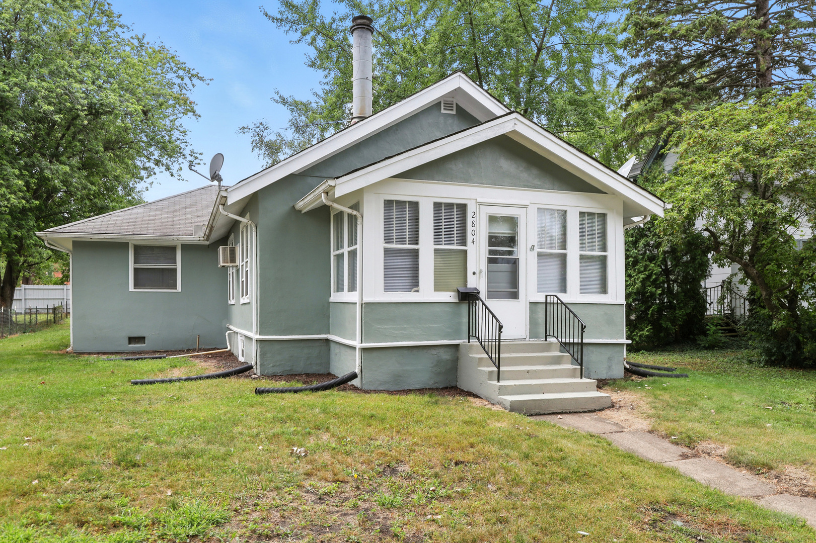 2804 Elim Avenue, Zion, IL