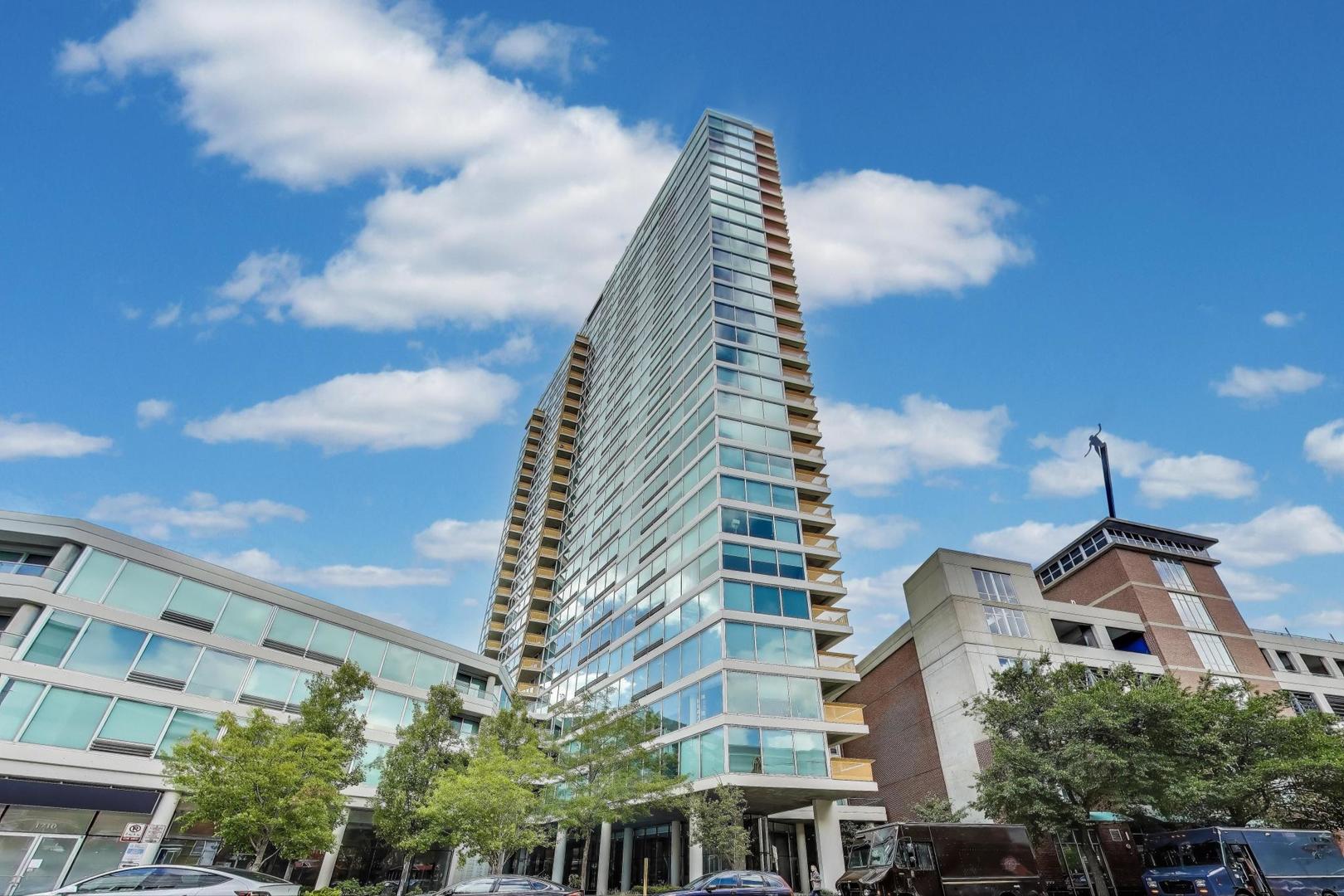 1720 Maple Avenue #1360, Evanston, IL