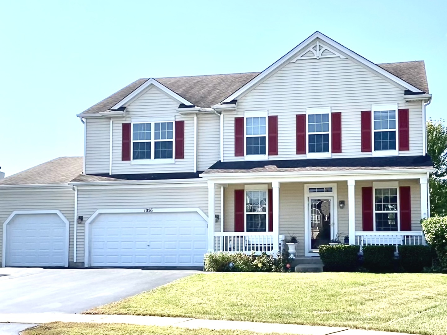 1056 Deertrail Court, Antioch, IL