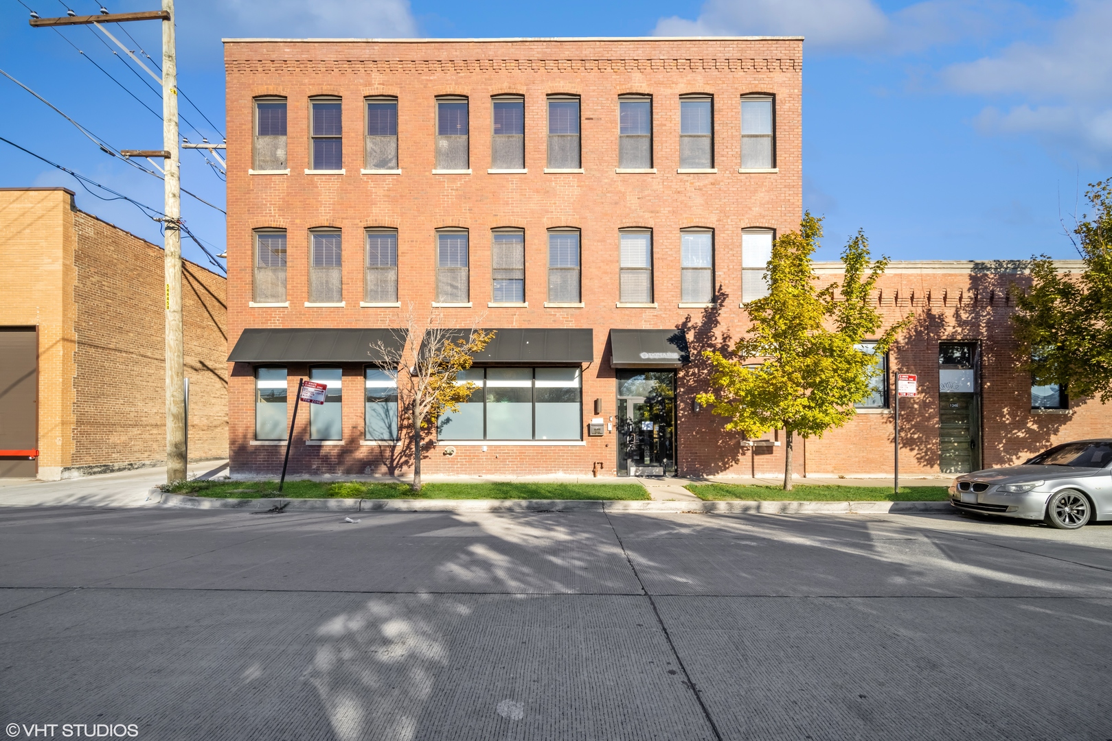 1348 W Concord Place, Chicago, IL