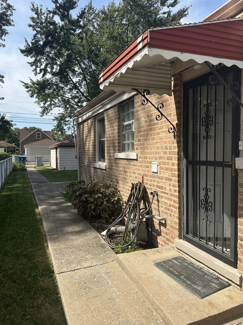 12510 S Elizabeth Street, Calumet Park, IL