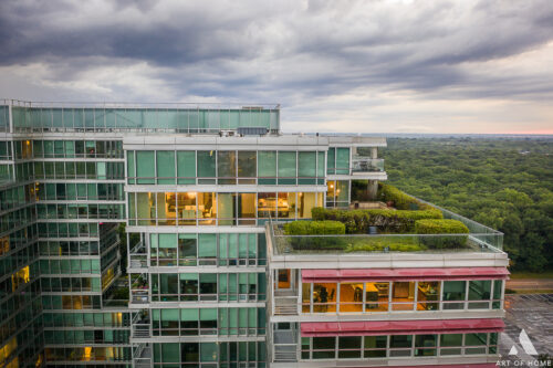 9725 Woods Drive #1913, Skokie, IL