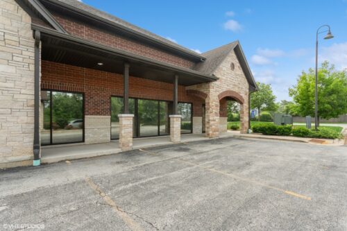 550 W Boughton Road, Bolingbrook, IL