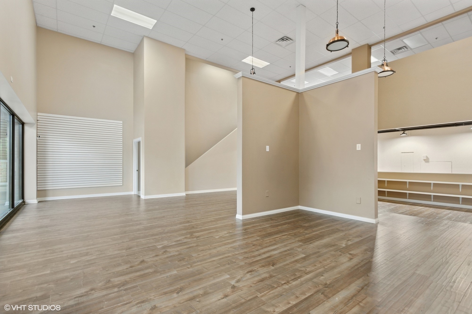 550 W Boughton Road, Bolingbrook, IL