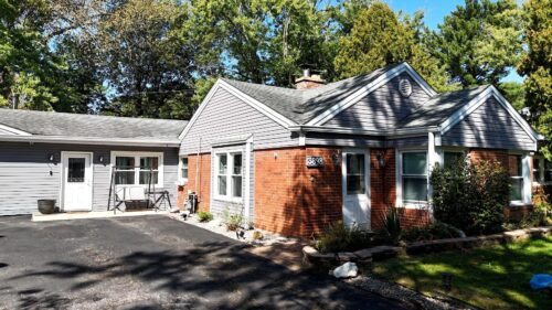 3898 Montgomery Drive, Crete, IL