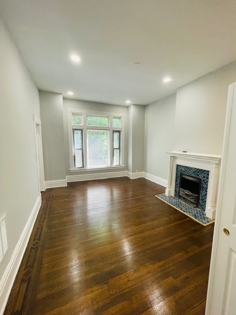 706 S Claremont Avenue, Chicago, IL