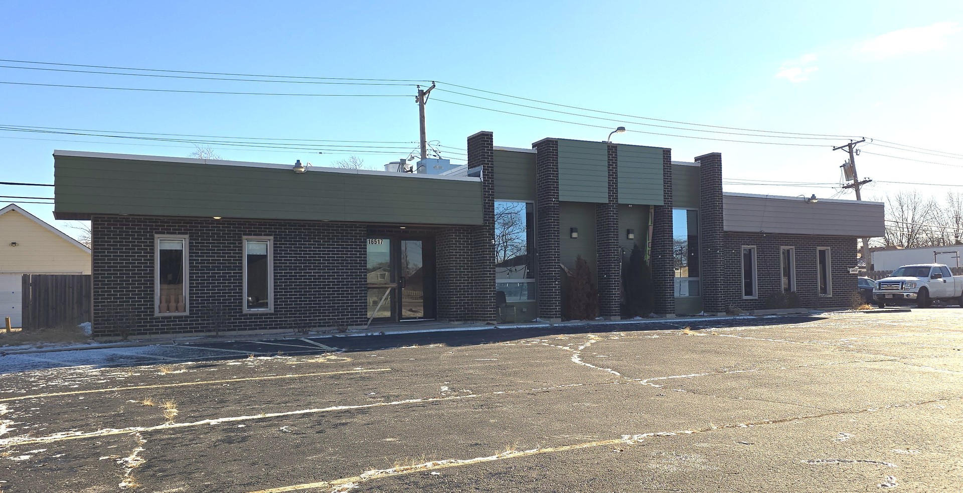 16517 Halsted Street, Harvey, IL