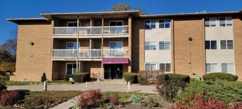 960 Beau Drive #303, Des Plaines, IL