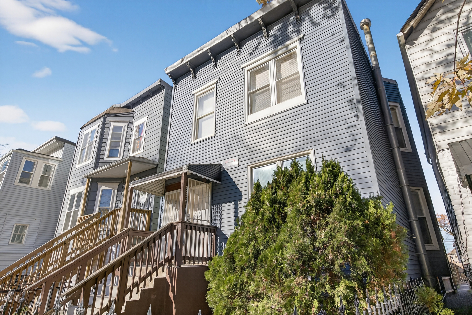824 E 89th Place, Chicago, IL