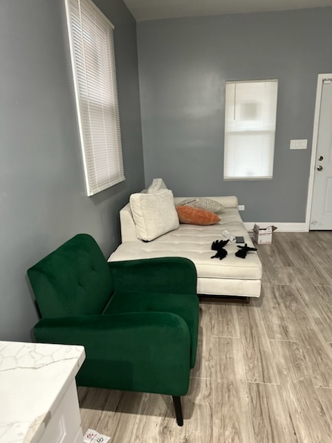 7110 S Champlain Avenue, Chicago, IL