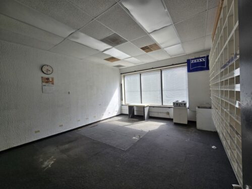3711 W Lawrence Avenue, Chicago, IL