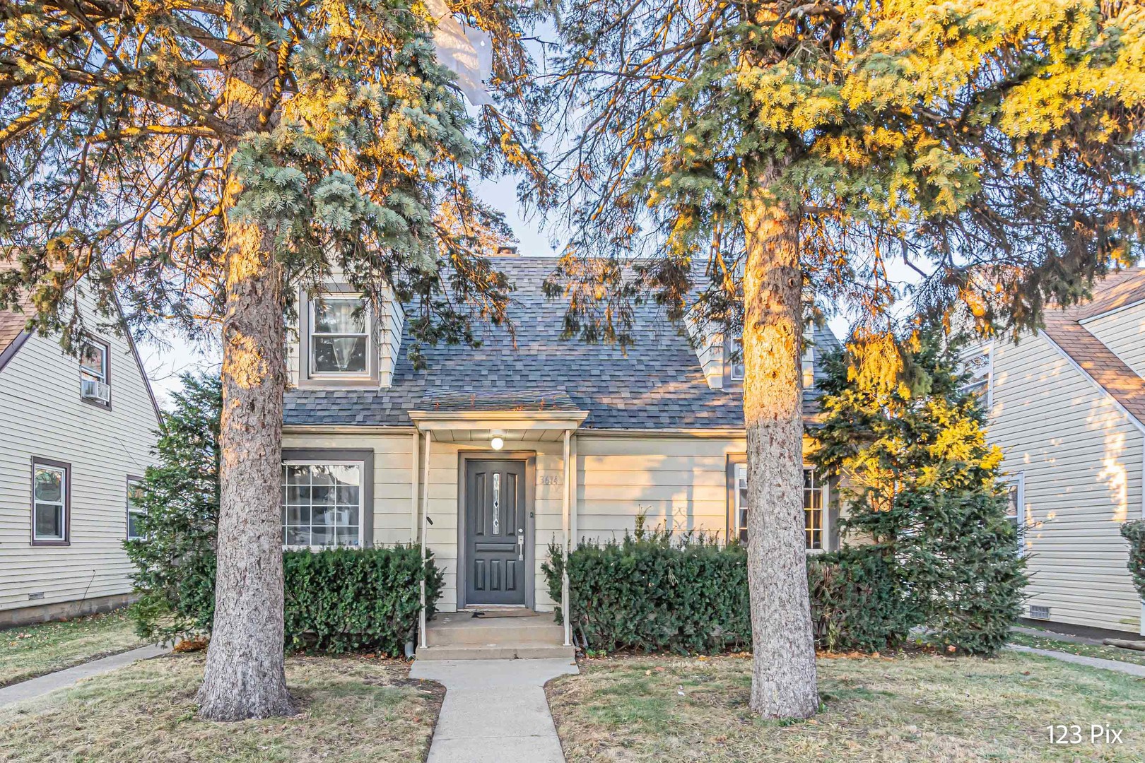 3614 W 86th Place, Chicago, IL
