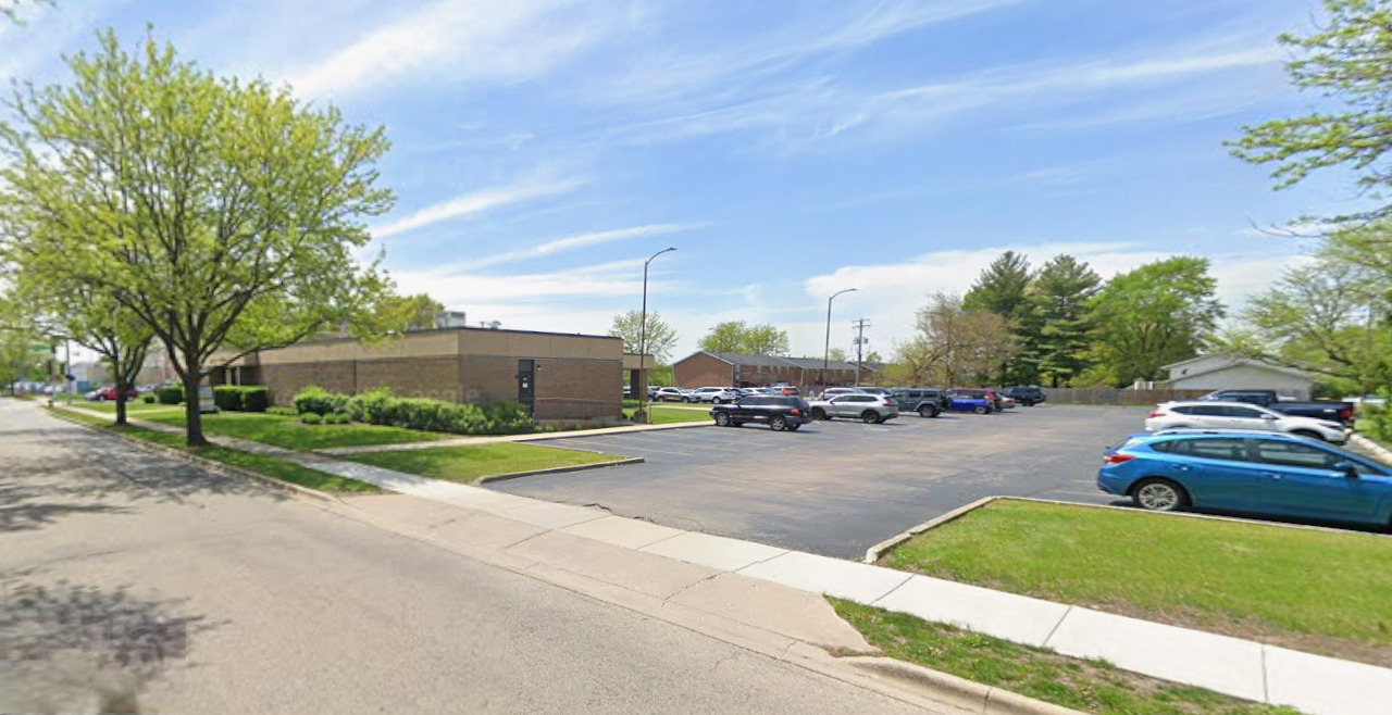 2201 Glenwood Avenue #101, Joliet, IL