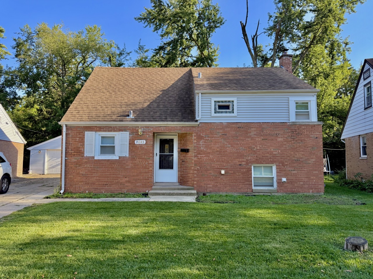 2045 Downey Road, Homewood, IL