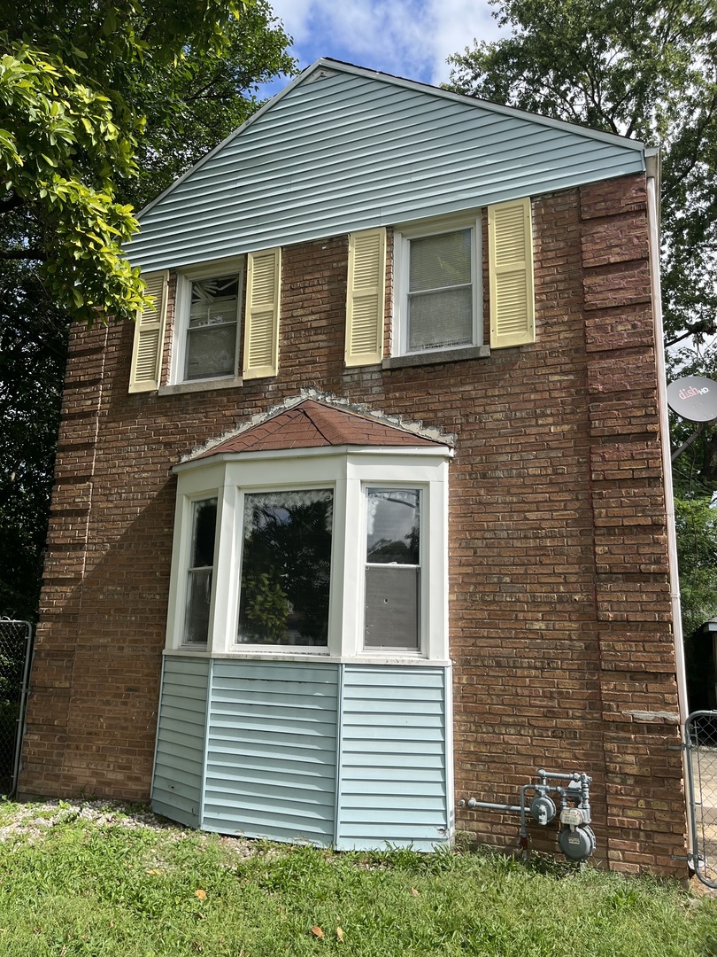 250 E 143rd Street, Dolton, IL