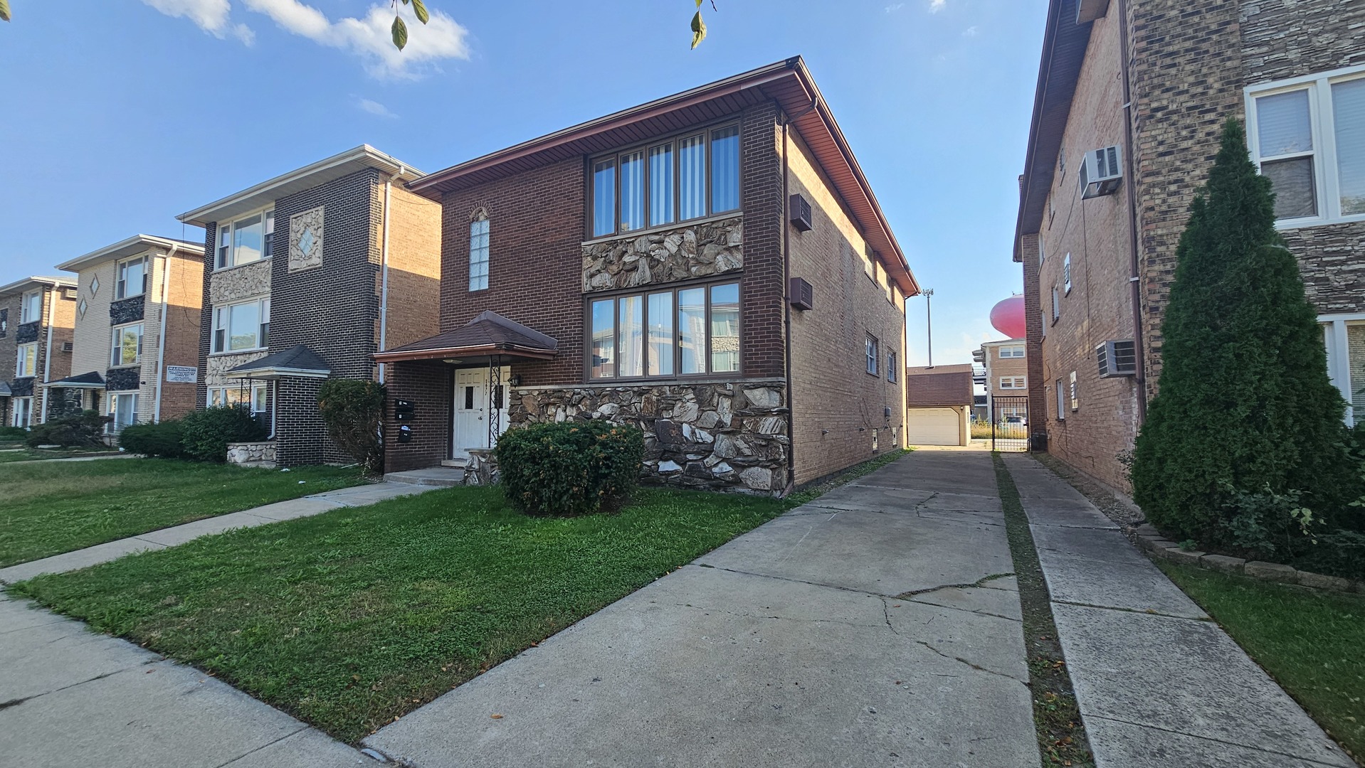 1677 Patricia Place, Calumet City, IL