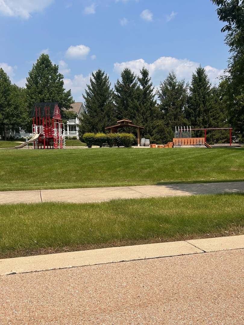 1310 Airs Avenue, Sugar Grove, IL
