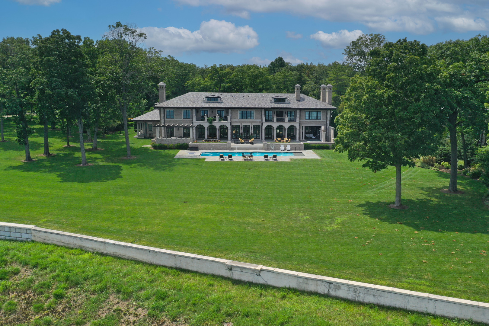 595 Circle Lane, Lake Forest, IL