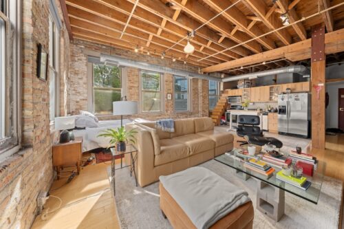 525 N Halsted Street #215, Chicago, IL