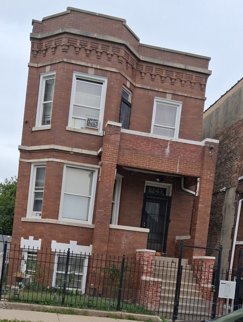 6243 S Wood Street, Chicago, IL