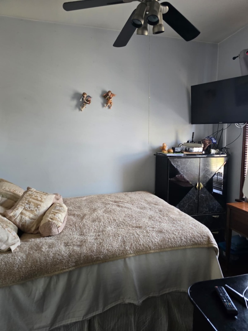 6243 S Wood Street, Chicago, IL