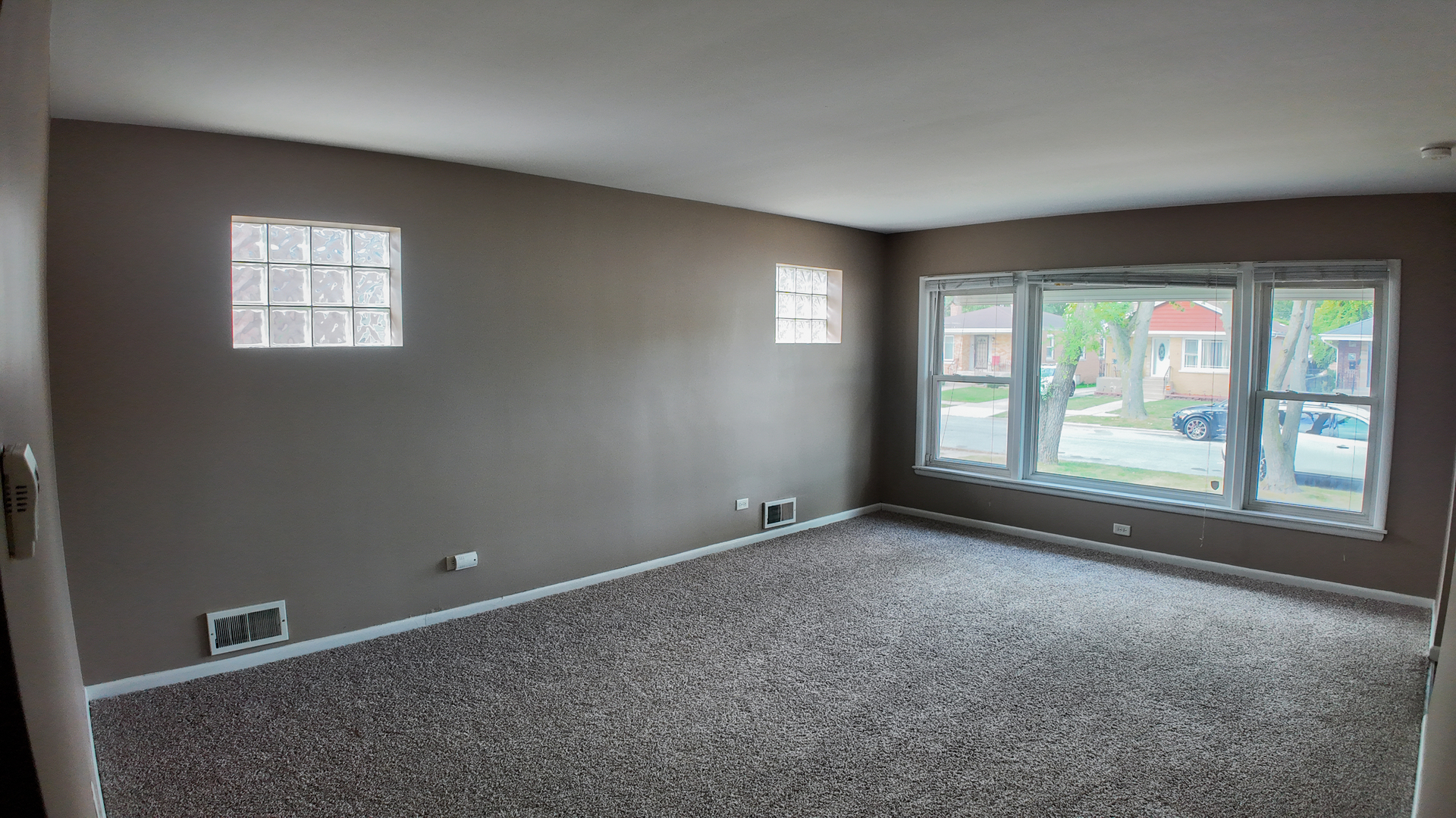 15501 Maryland Avenue, Dolton, IL