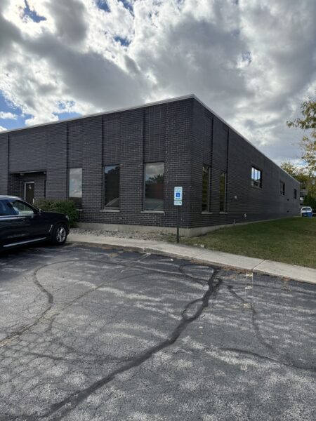 700 BONNIE Lane, Elk Grove Village, IL