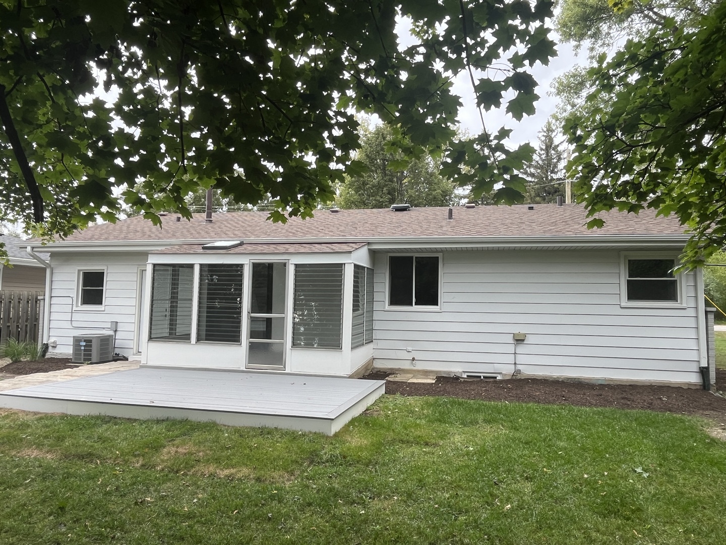 403 Burlington Avenue, Clarendon Hills, IL