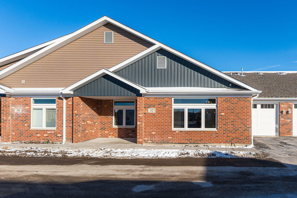 60 Kloe Lane #60, Sycamore, IL