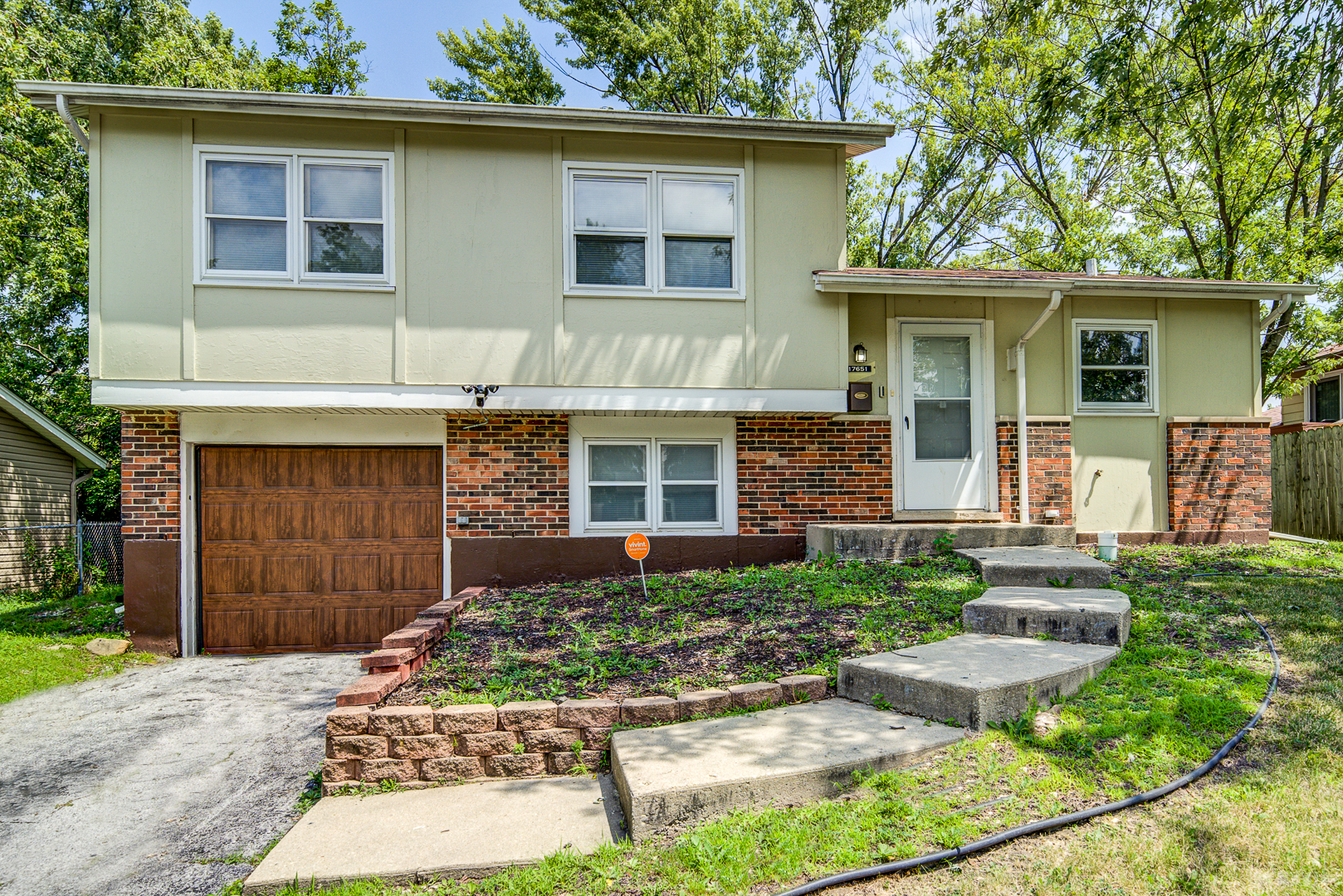 17651 Hillcrest Drive, Country Club Hills, IL
