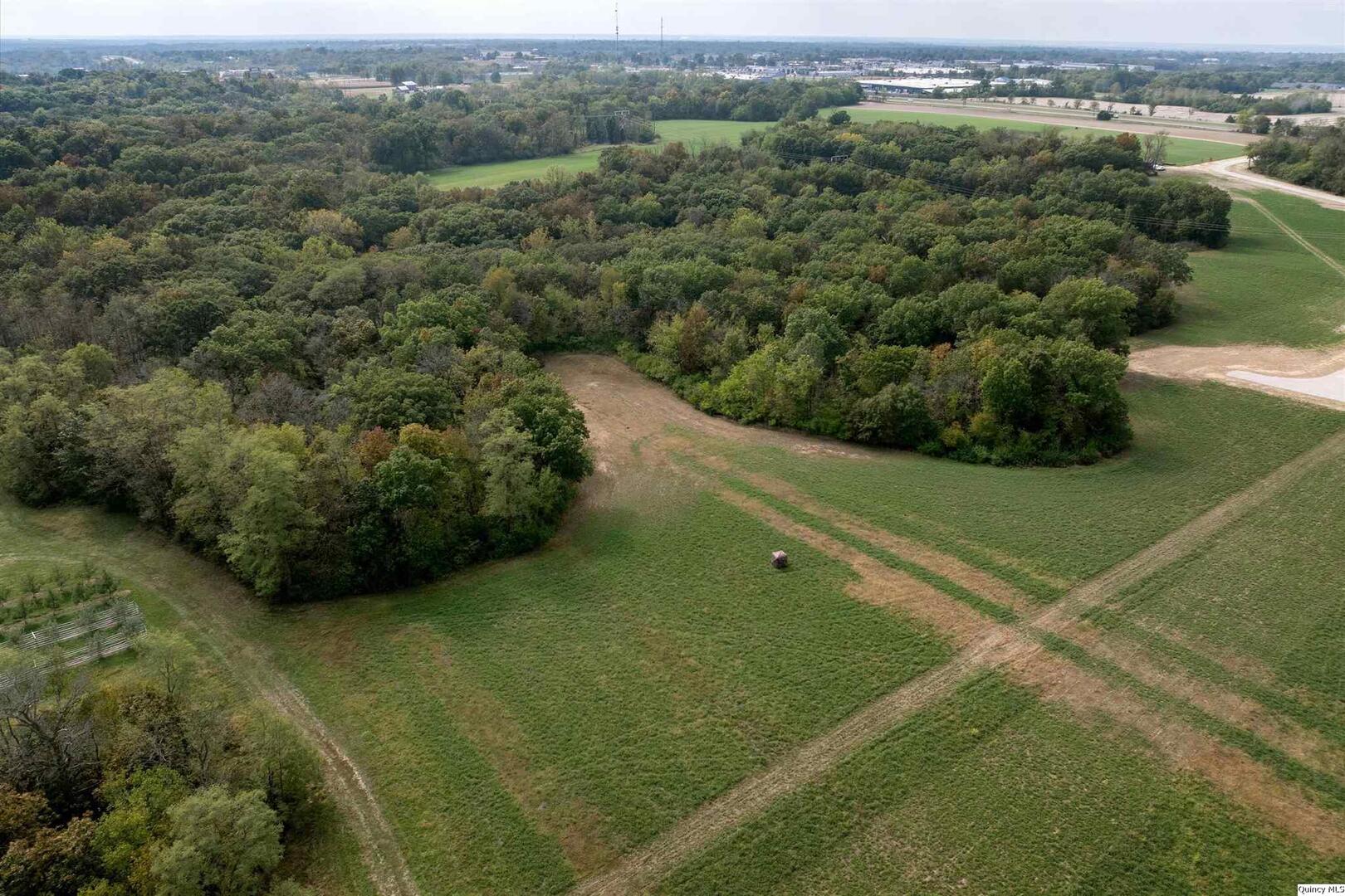 6000 Orchards Edge Lane, Quincy, IL