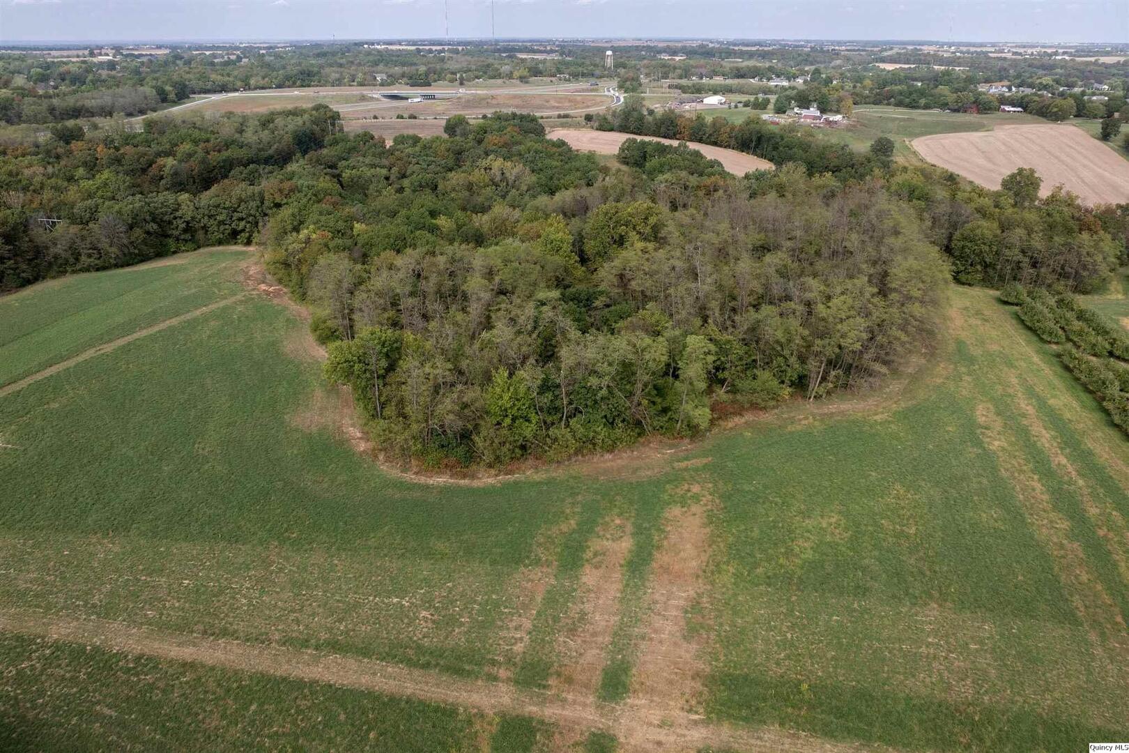 6001 Orchards Edge Lane, Quincy, IL