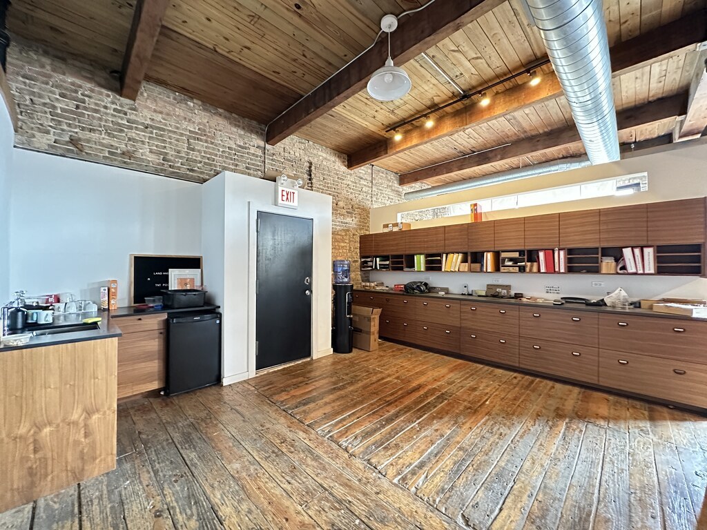 3124 W CARROLL Street #2F, Chicago, IL