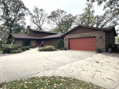 1588 Bittersweet Drive, St. Anne, IL