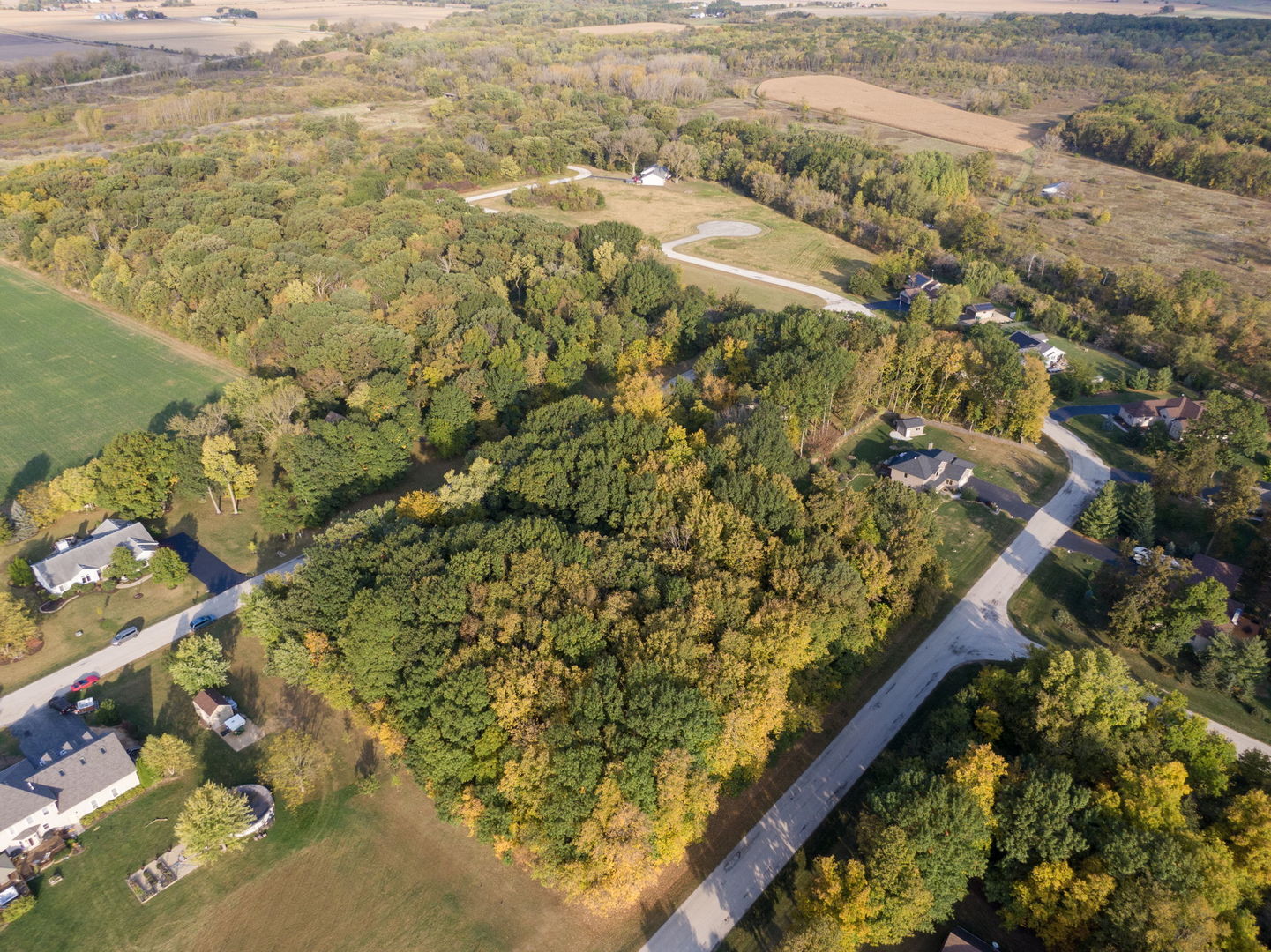 208 Hickory Lane, Kirkland, IL