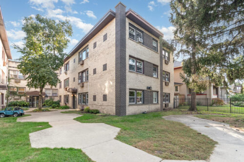 1511 W BIRCHWOOD Avenue #1F, Chicago, IL