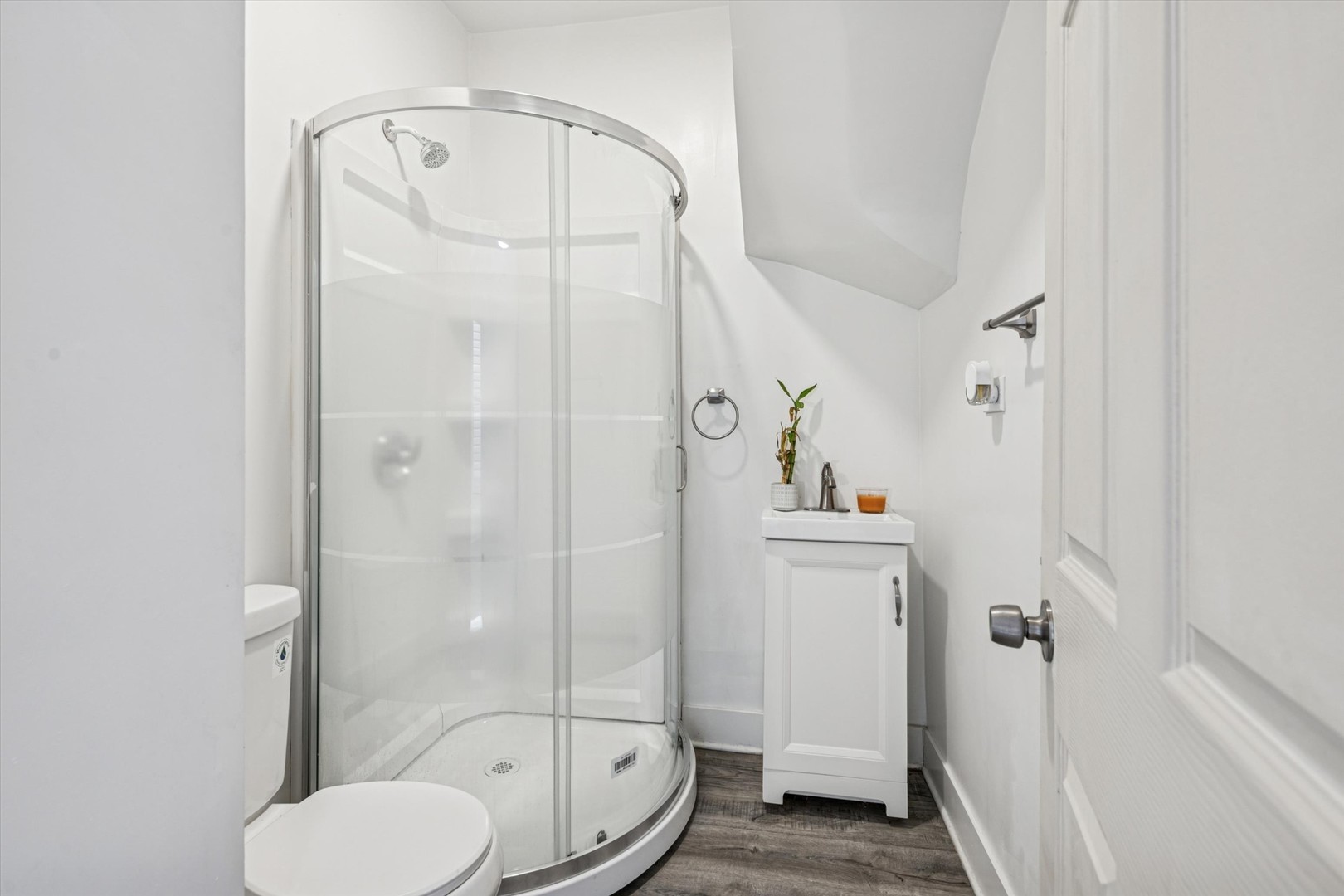 6843 S Carpenter Street, Chicago, IL