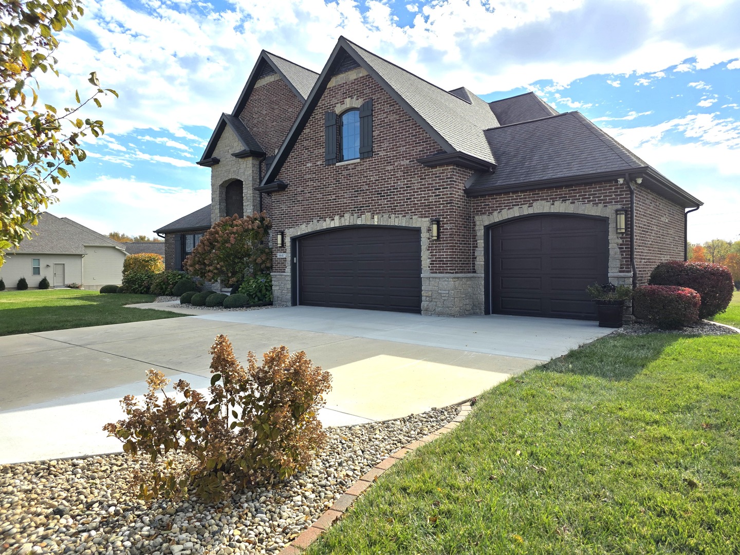 9667 Crossbow Drive, Bloomington, IL