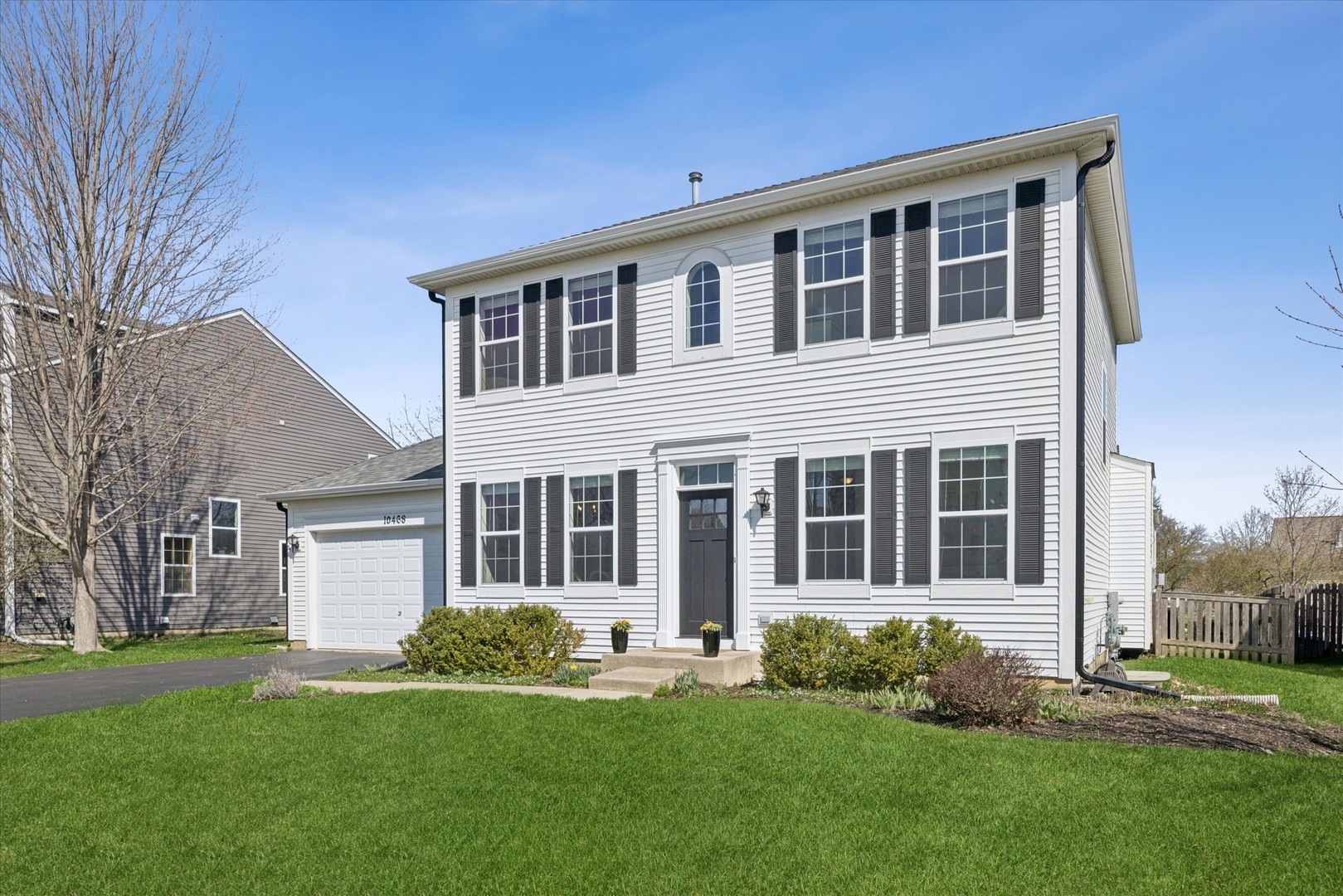 10468 LANSDALE Street, Huntley, IL