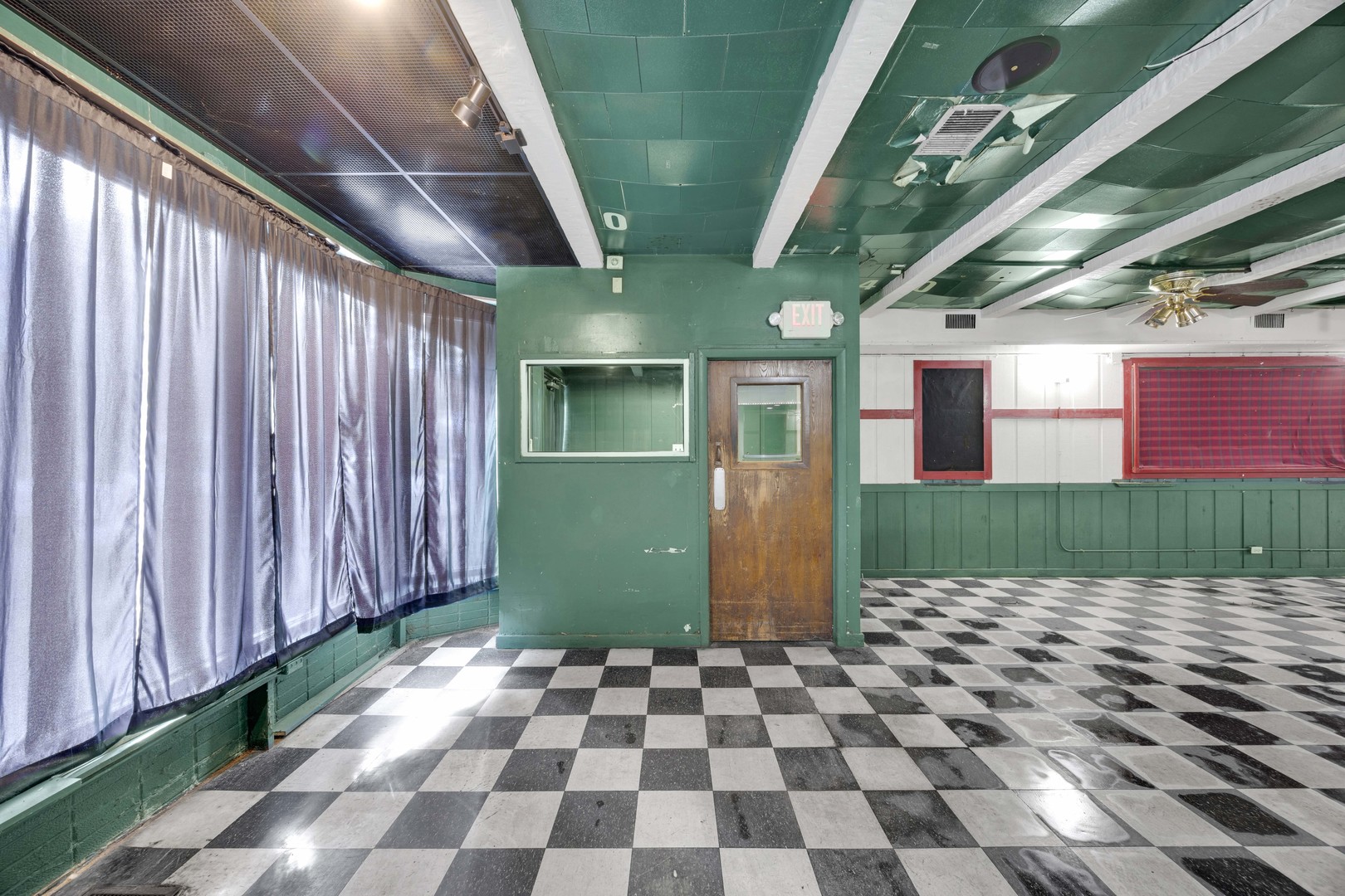 11610 S Western Avenue, Chicago, IL