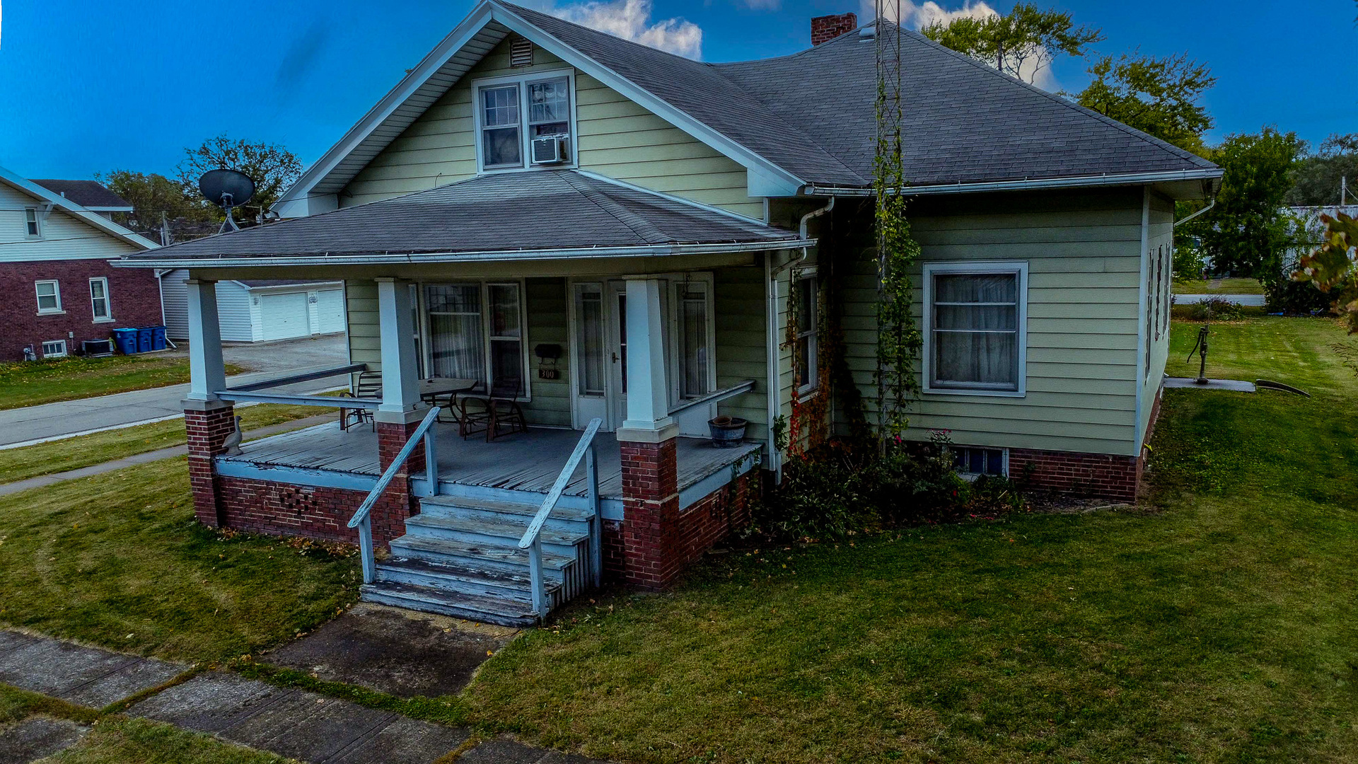 300 N Axtel Avenue, Milford, IL