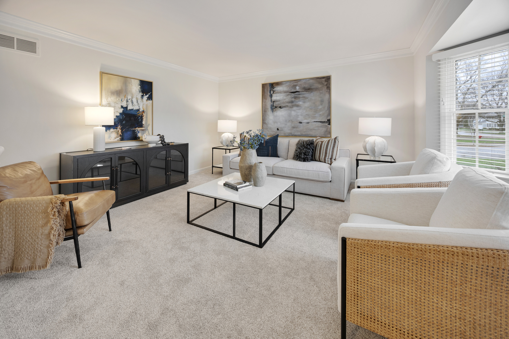 201 N Cambridge Drive, Geneva, IL