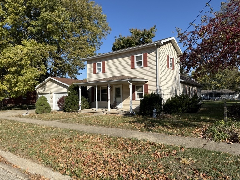 430 E Court Street, Hennepin, IL