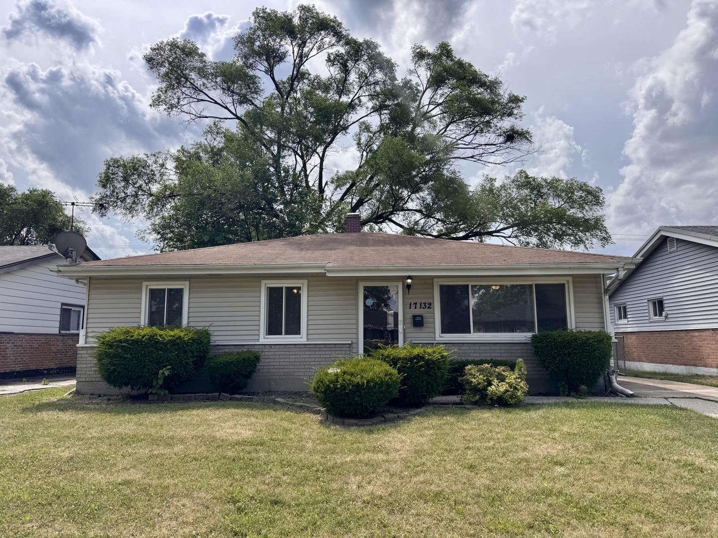 17132 Walter Street, Lansing, IL