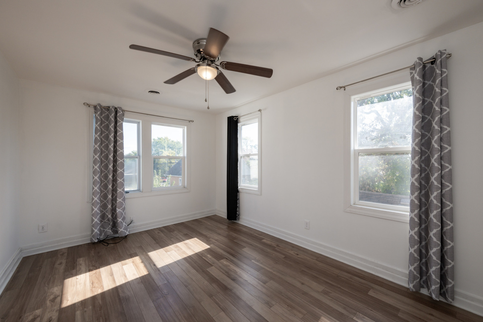 3706 Chicago Road, Steger, IL